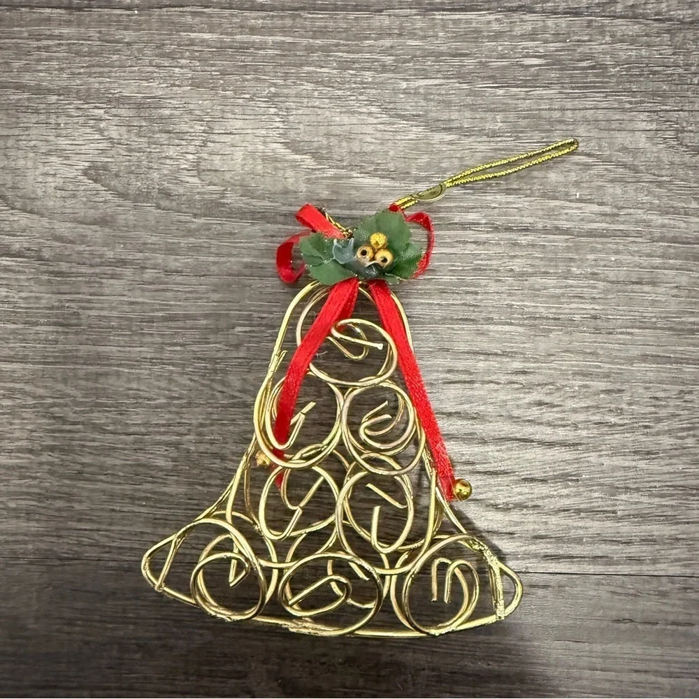 Bundle of 2 Gold Wire Christmas Ornaments